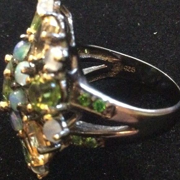 Amazing Genuine Peridot, Citrine & Opal Ring - Picture 7 of 12